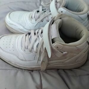 And1 high top basketball sneakers